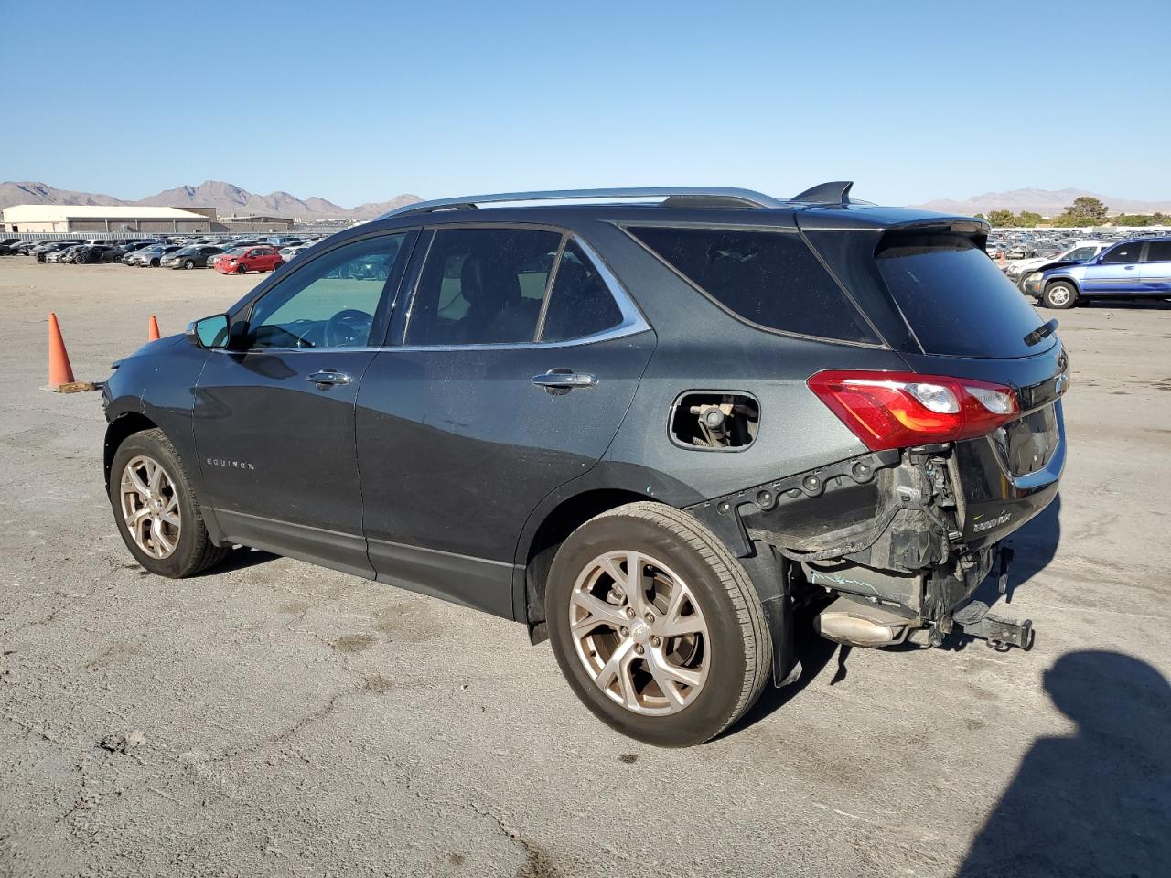 3GNAXMEV7JS538904 2018 CHEVROLET EQUINOX - Image 2