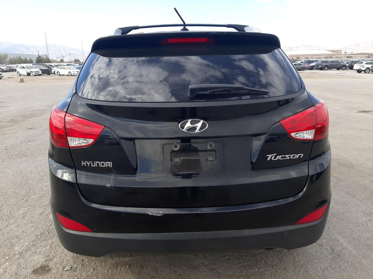 2012 Hyundai Tucson - Image 6