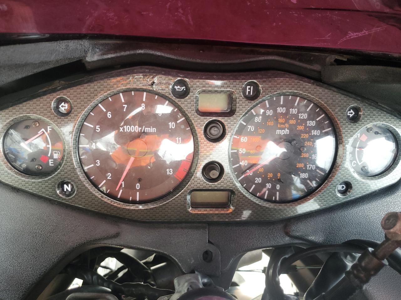 JS1GW71A652103149 2005 Suzuki Gsx1300 Rk5