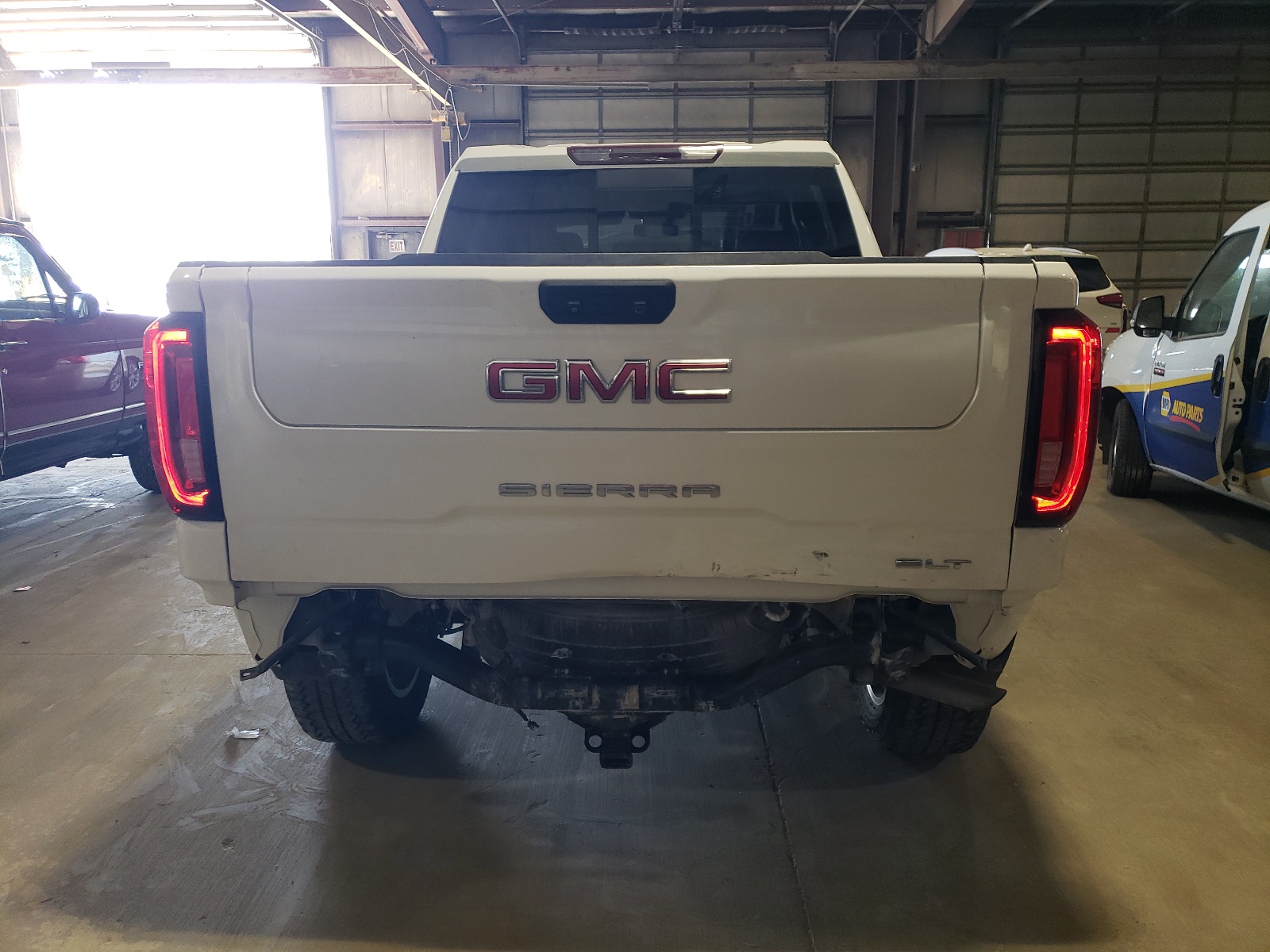 3GTUUDED5NG631211 2022 GMC Sierra K1500 Slt