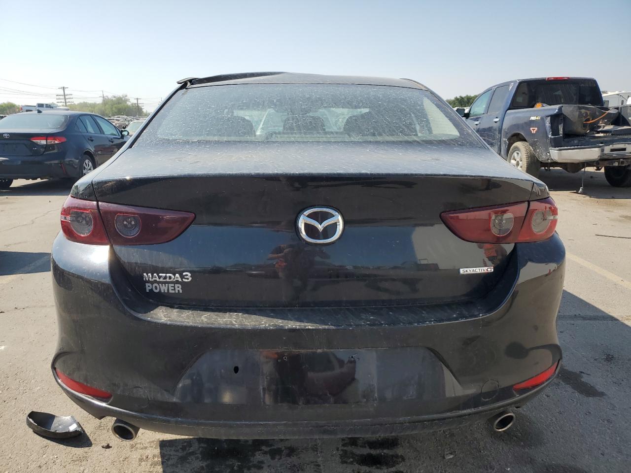 JM1BPABL2M1314718 2021 Mazda 3 Select