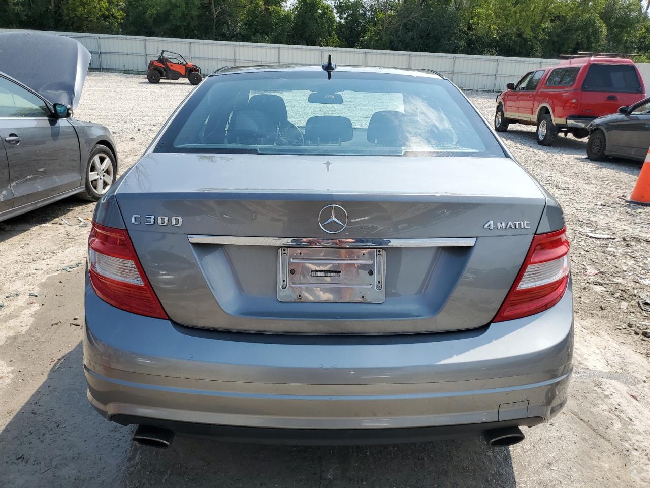 2011 Mercedes-Benz C 300 4Matic VIN: WDDGF8BB7BR137628 Lot: 65804624