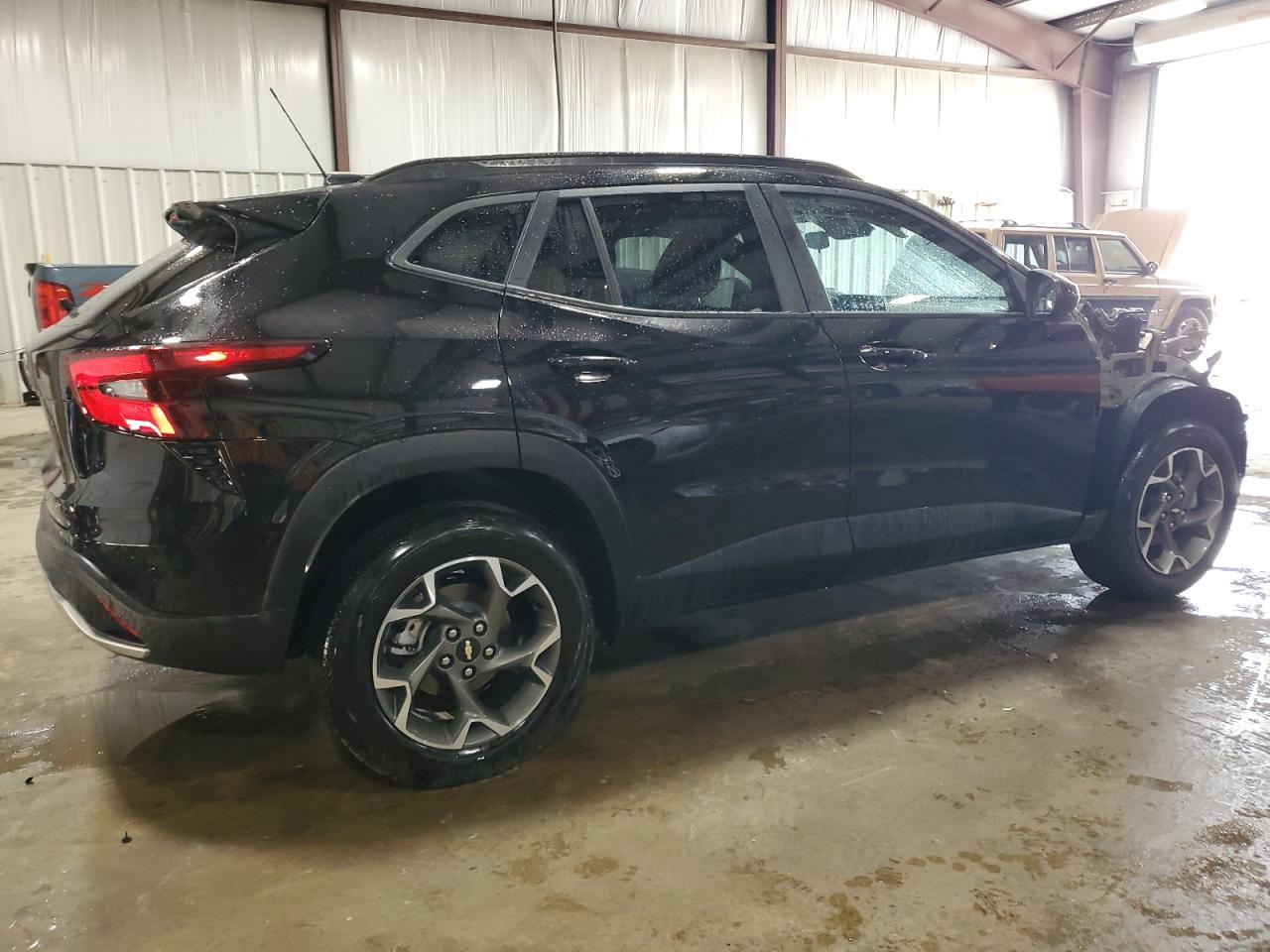 KL77LHE29RC037605 Chevrolet Trax 1LT 3