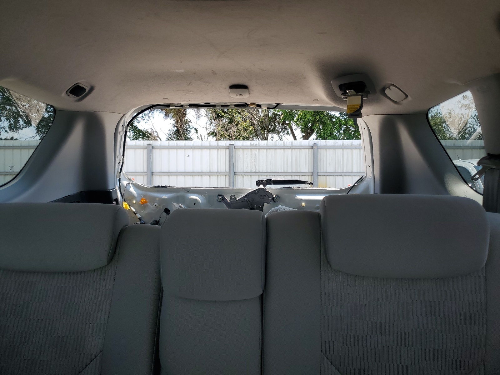 2T3ZF4DV2BW085201 2011 Toyota Rav4