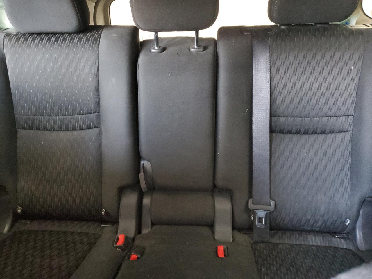 2019 Nissan Rogue - Image 10