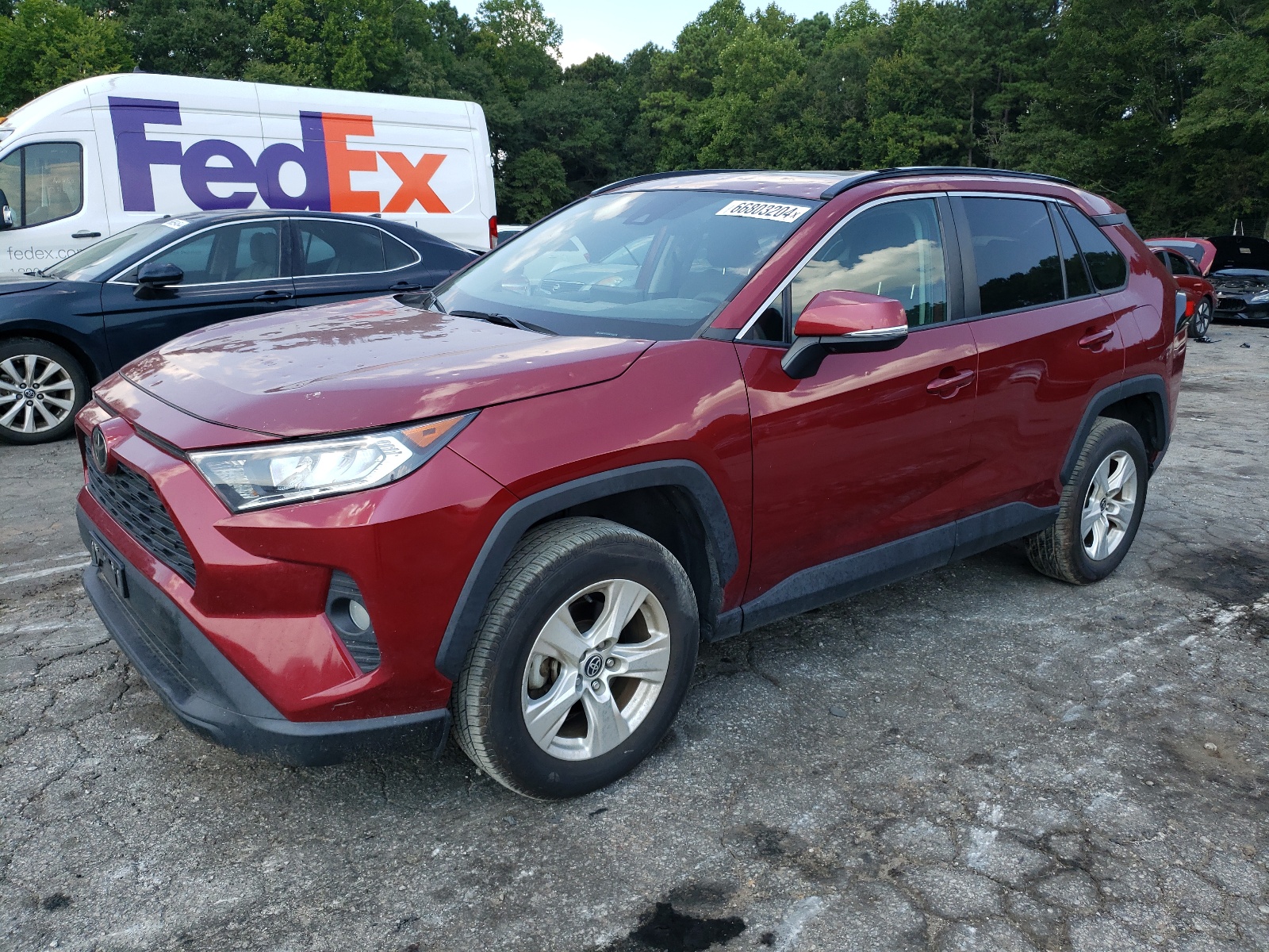 2021 Toyota Rav4 Xle vin: 2T3W1RFV5MW130372