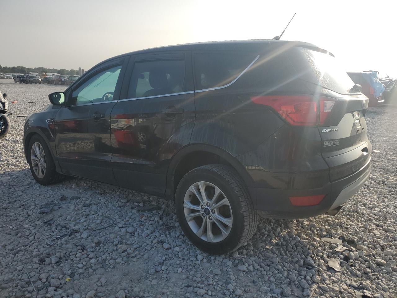 2019 Ford Escape Se VIN: 1FMCU9GD5KUC24550 Lot: 68473344