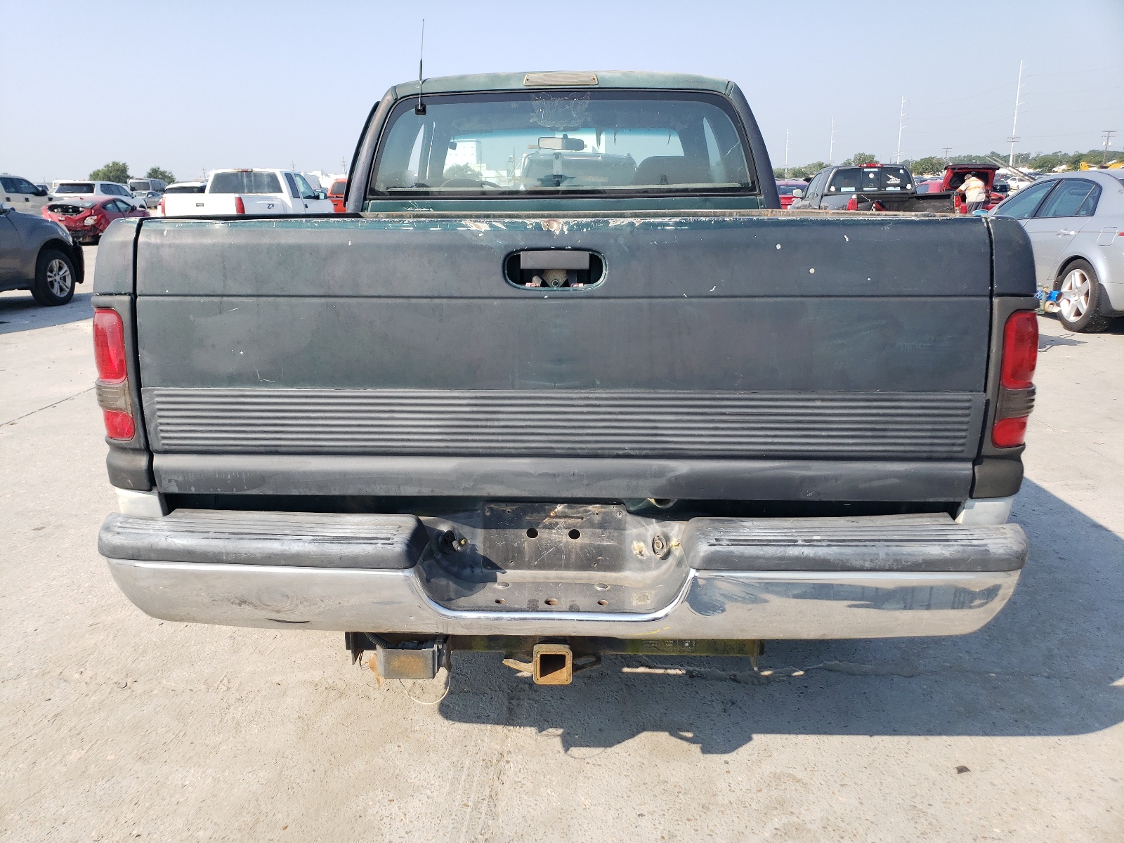 3B7HC12YXXG102009 1999 Dodge Ram 1500