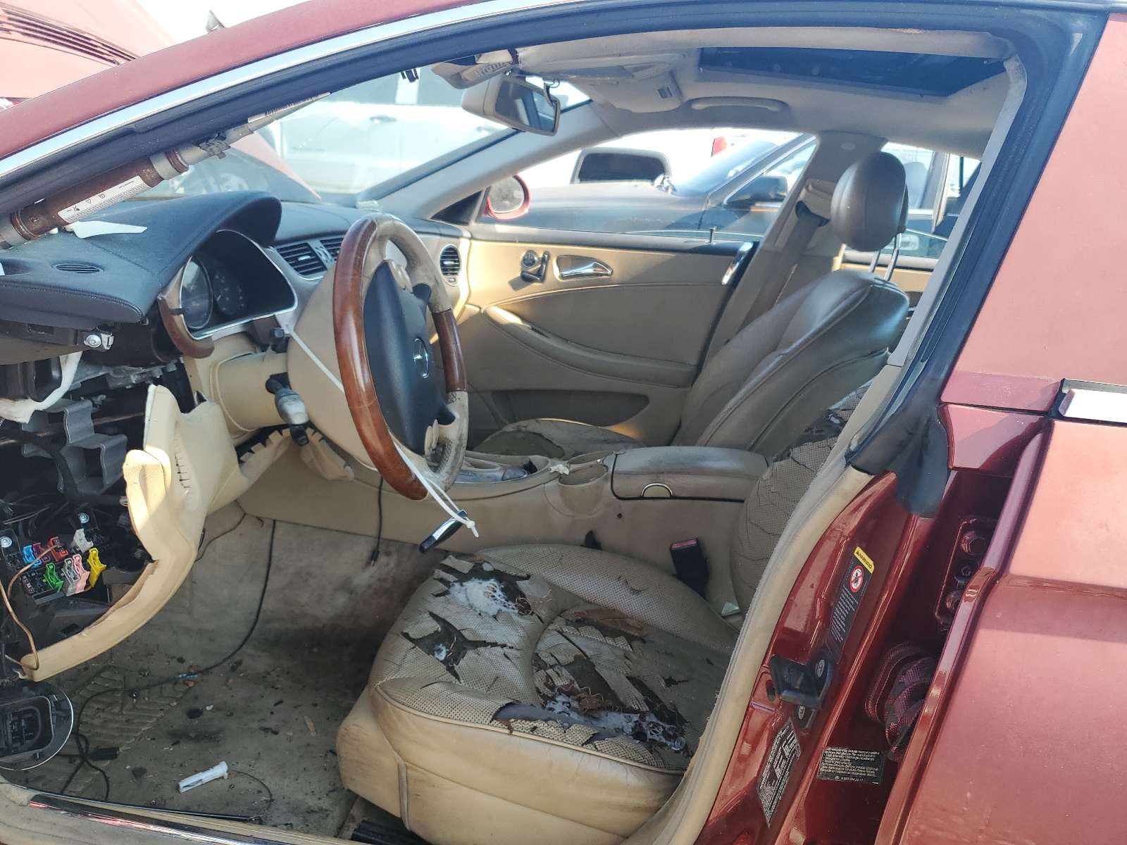 WDDDJ75X06A015457 2006 Mercedes-Benz Cls 500C