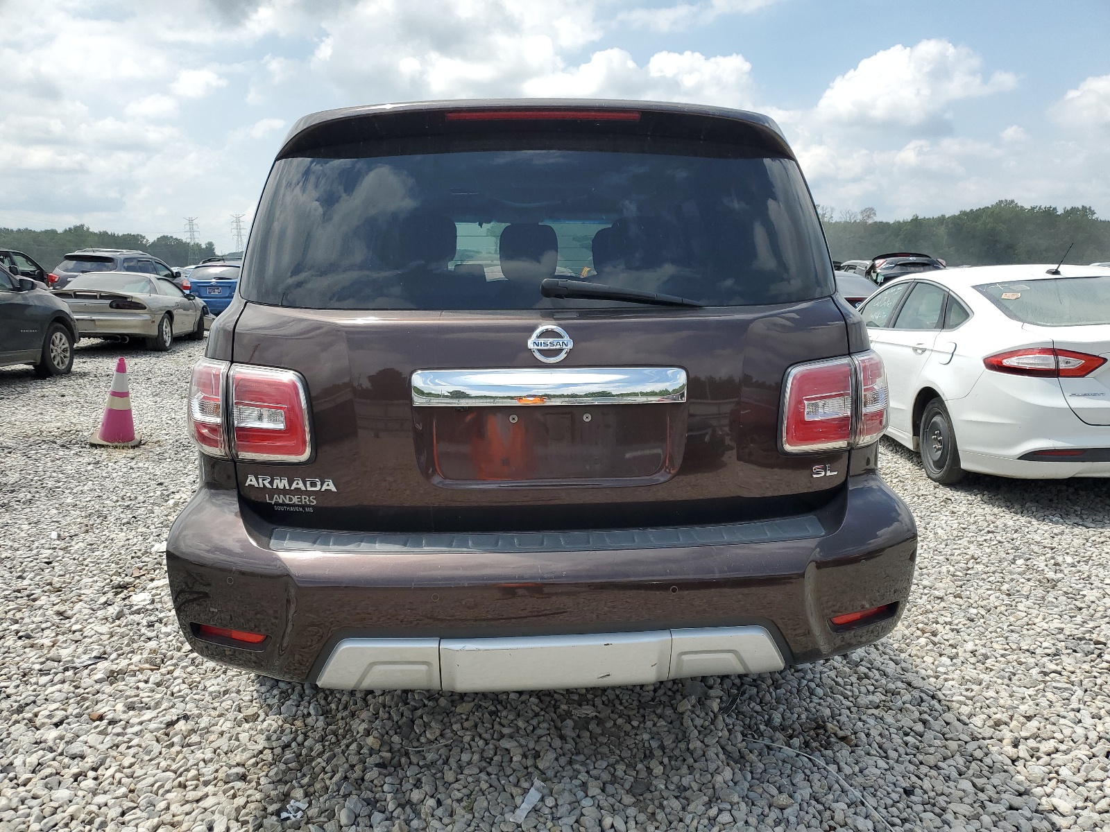 JN8AY2ND2H9005734 2017 Nissan Armada Sv