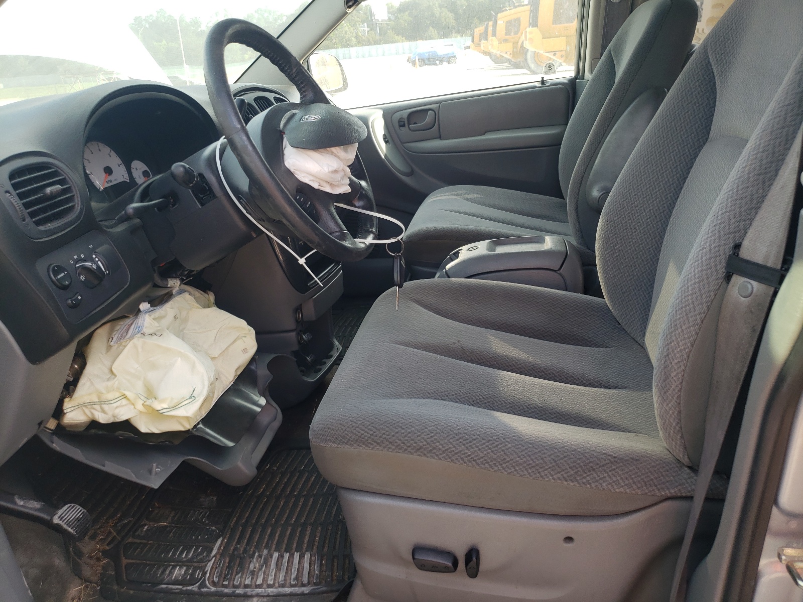 2D4GP44L95R264050 2005 Dodge Grand Caravan Sxt