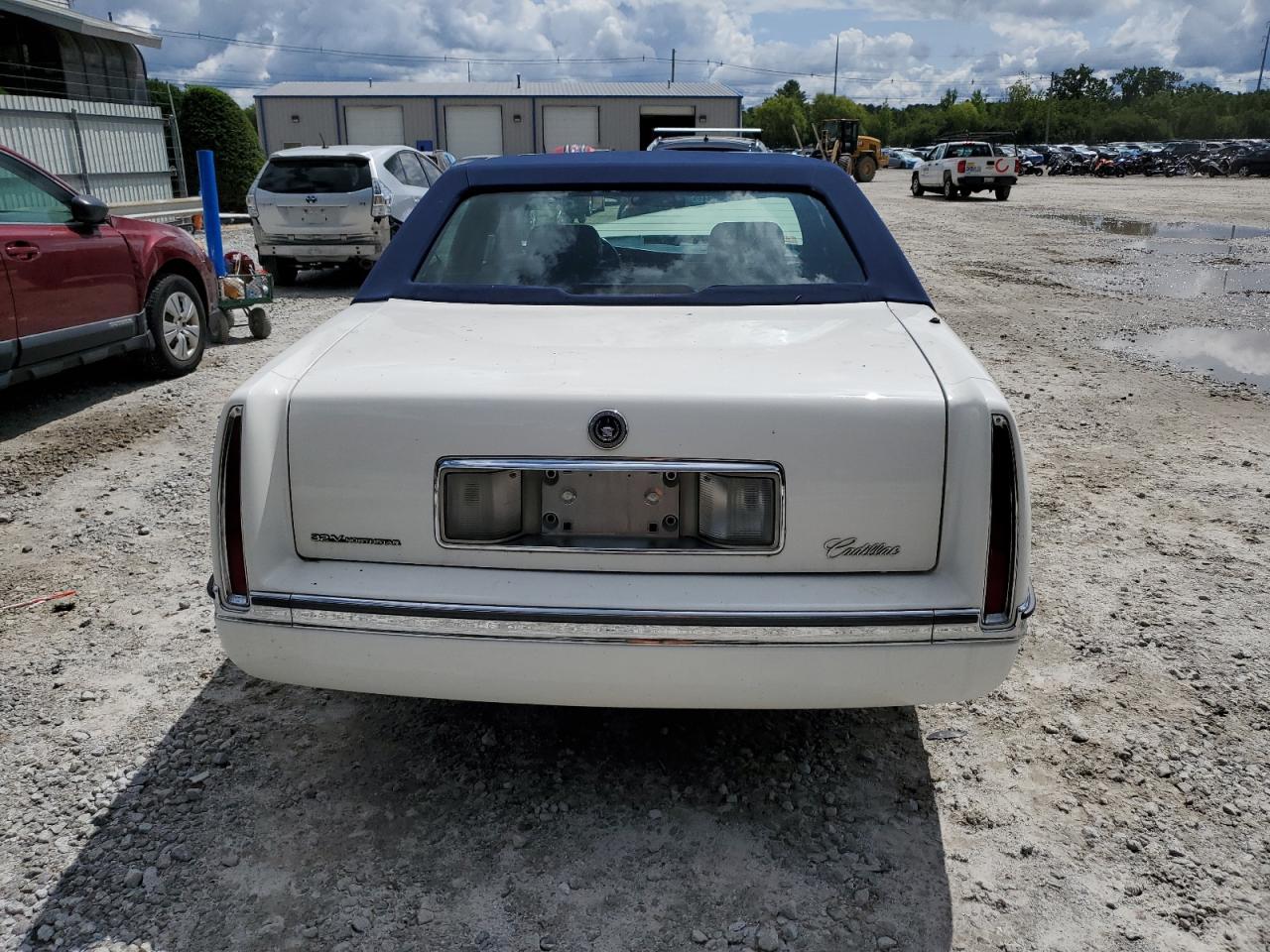 1996 Cadillac Deville VIN: 1G6KD52Y3TU262611 Lot: 67893534