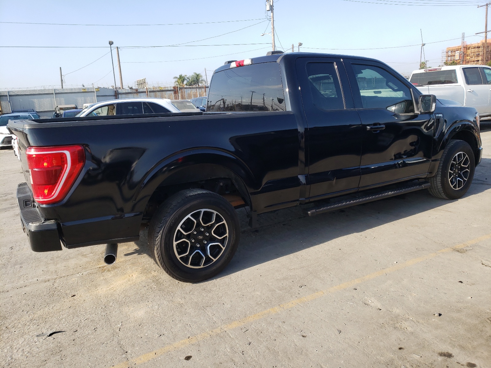 2021 Ford F150 Super Cab vin: 1FTEX1C83MFA81880