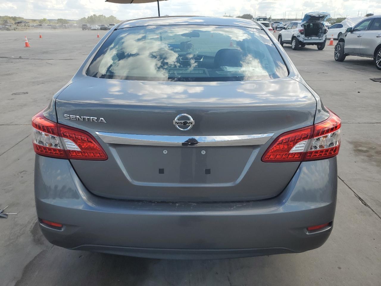 3N1AB7APXFY370702 2015 Nissan Sentra S