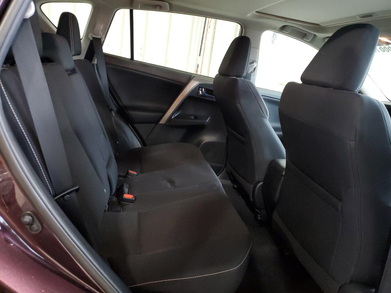 2017 Toyota Rav4 Xle VIN: 2T3RFREV0HW610406 Lot: 66612714