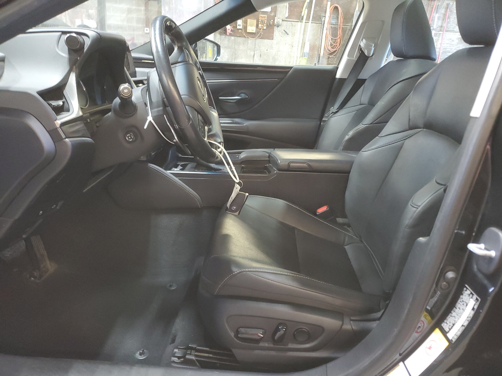 JTHB21B13K2021980 2019 Lexus Es 300H