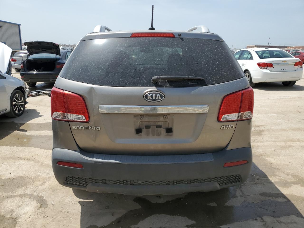 2012 Kia Sorento Base VIN: 5XYKTDA2XCG250741 Lot: 65735364