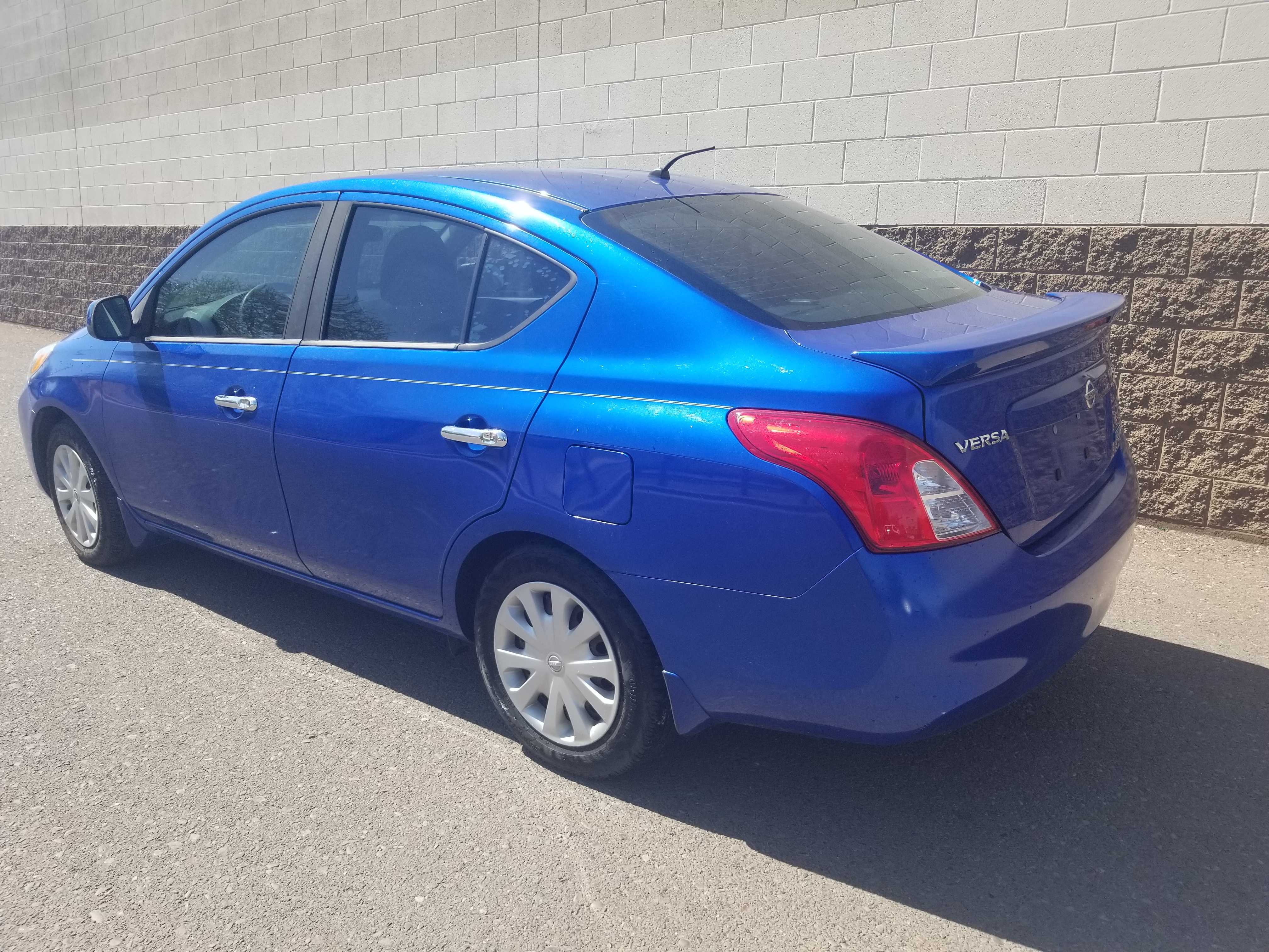 2014 Nissan Versa S vin: 3N1CN7AP1EL808891