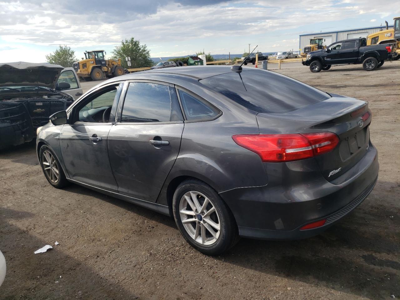 1FADP3F24FL330471 2015 FORD FOCUS - Image 2