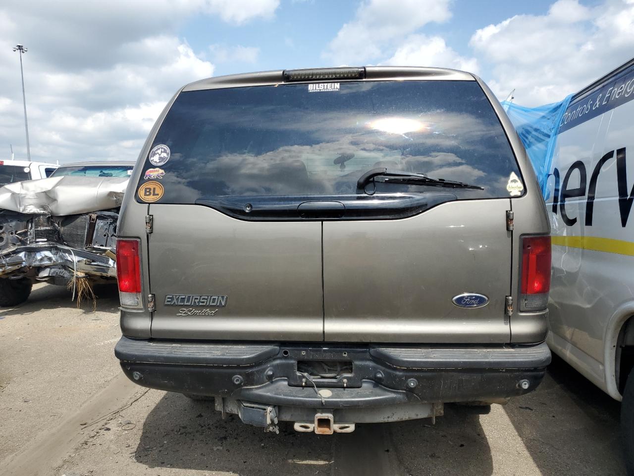 2004 Ford Excursion Limited VIN: 1FMSU43P24EA29890 Lot: 65828364
