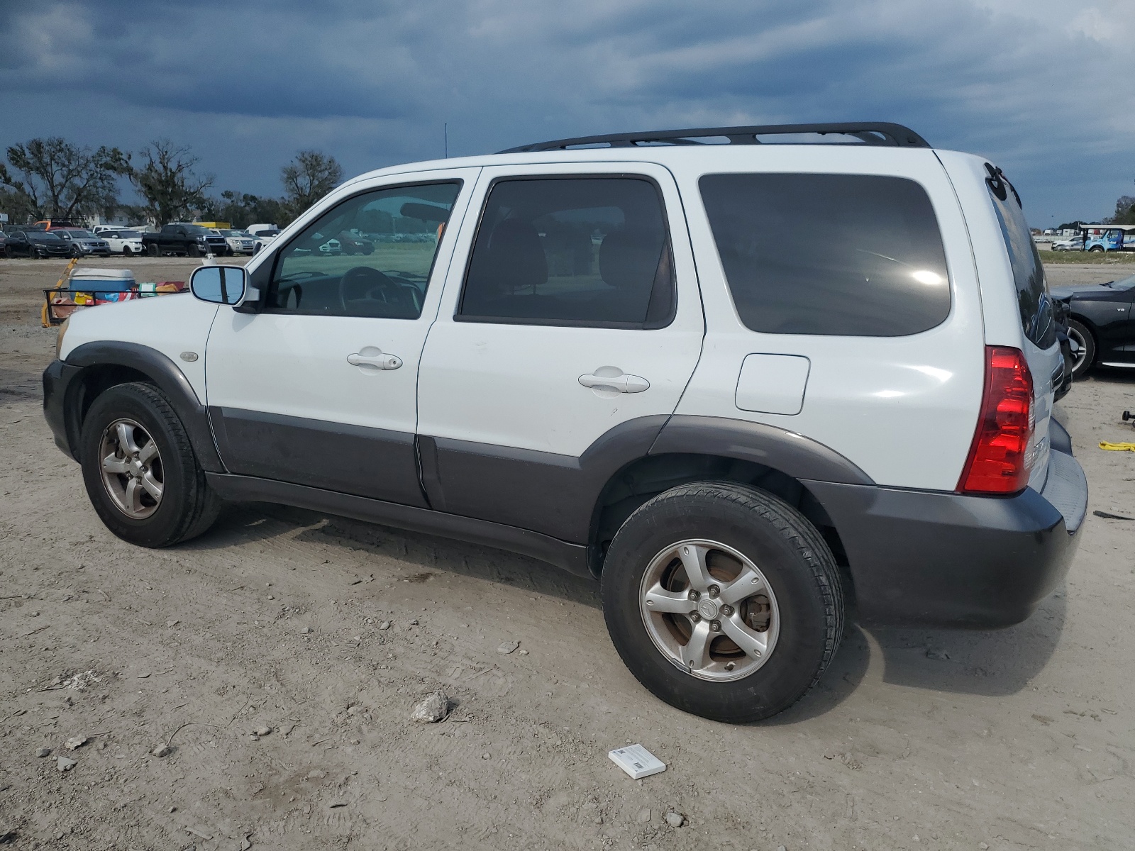 4F2YZ04195KM40242 2005 Mazda Tribute S