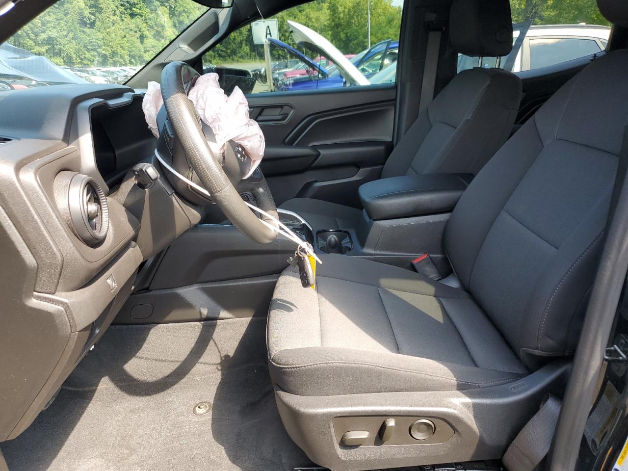 2023 Chevrolet Colorado Trail Boss VIN: 1GCPTEEK9P1215846 Lot: 68303264