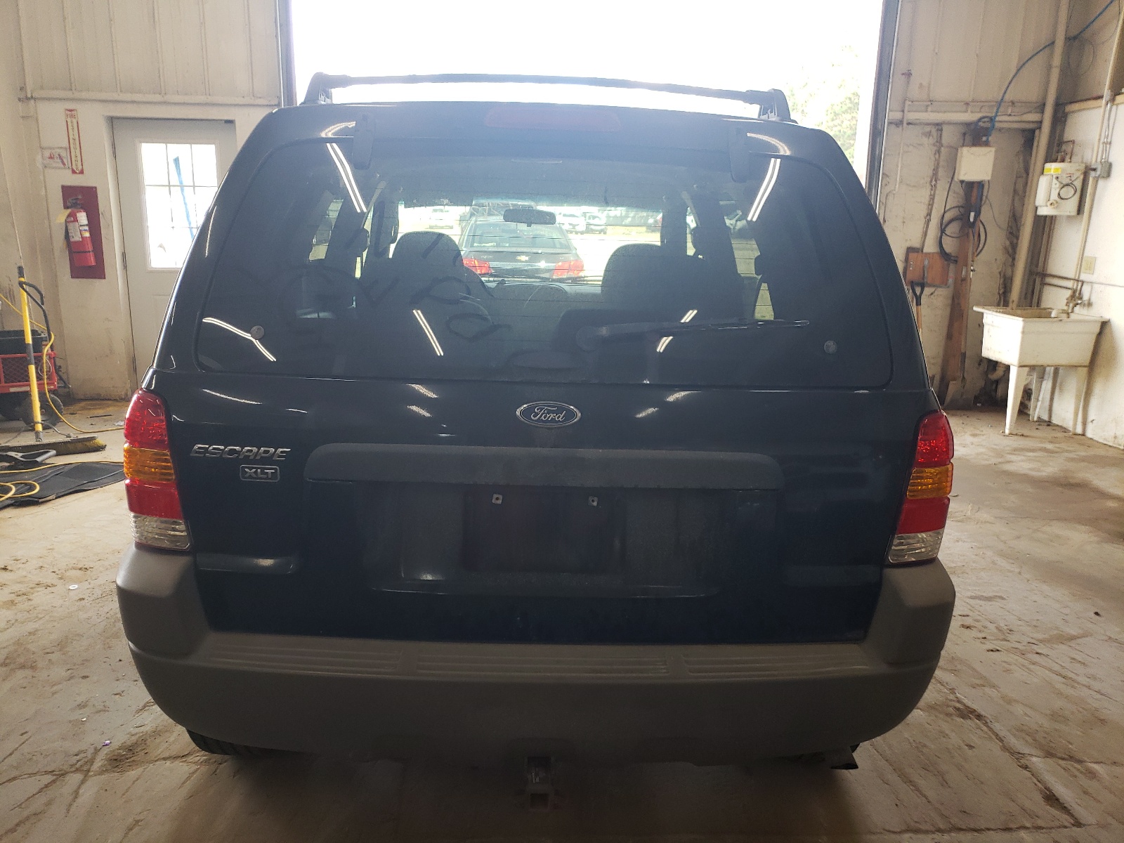 1FMYU04112KD51352 2002 Ford Escape Xlt