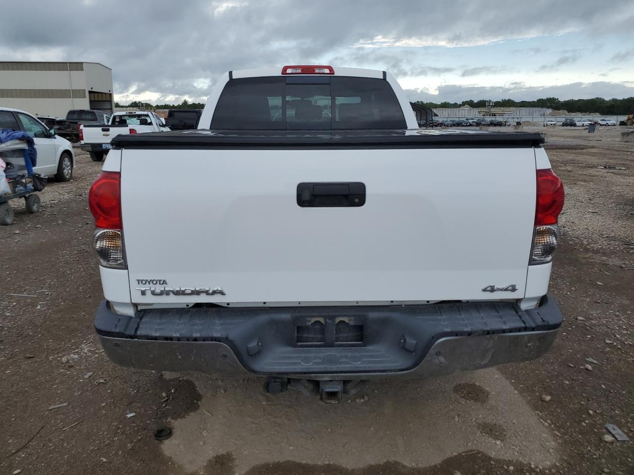 2008 Toyota Tundra Double Cab Limited VIN: 5TFBV58148X046177 Lot: 68654644