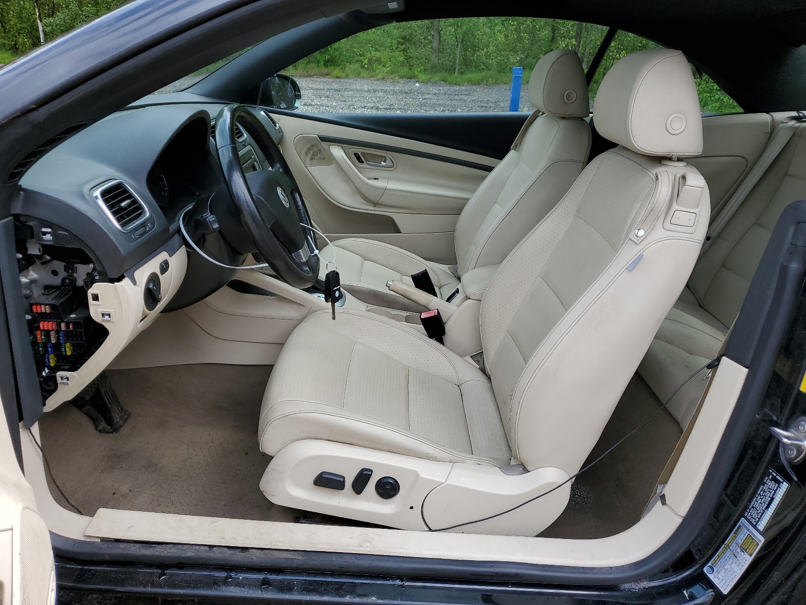 WVWBA71F28V021271 2008 Volkswagen Eos Turbo