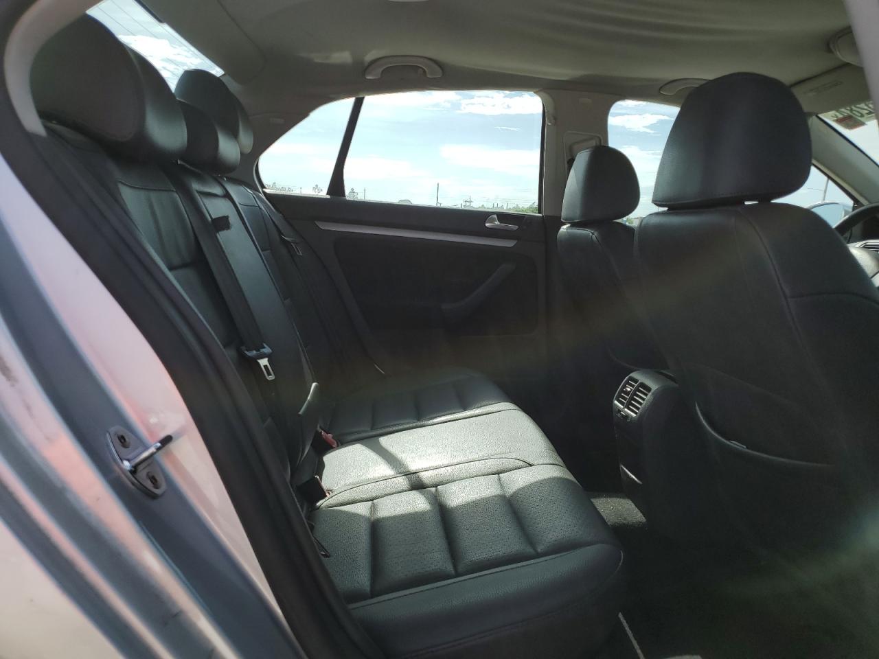 2007 Volkswagen Jetta 2.5 VIN: 3VWPF71K77M105371 Lot: 68275284