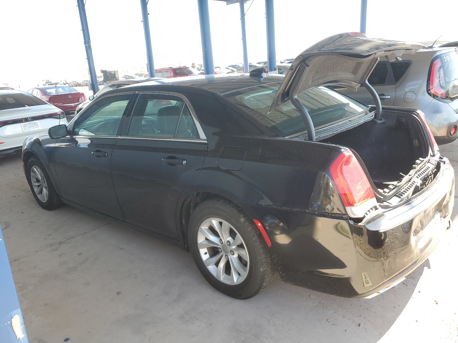 2C3CCAAGXGH182368 2016 Chrysler 300 Limited