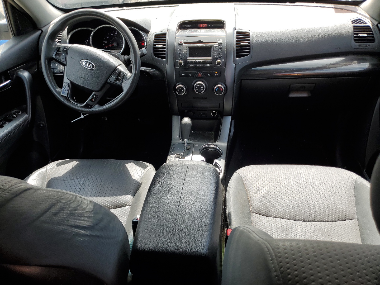 5XYKT3A17DG328623 2013 Kia Sorento Lx