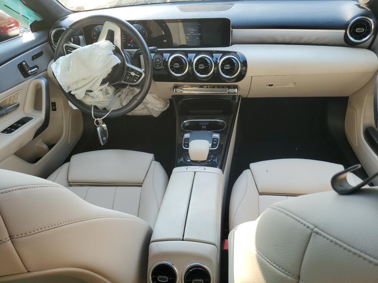 2019 Mercedes-Benz A 220 4Matic VIN: WDD3G4FB8KW031401 Lot: 65522314