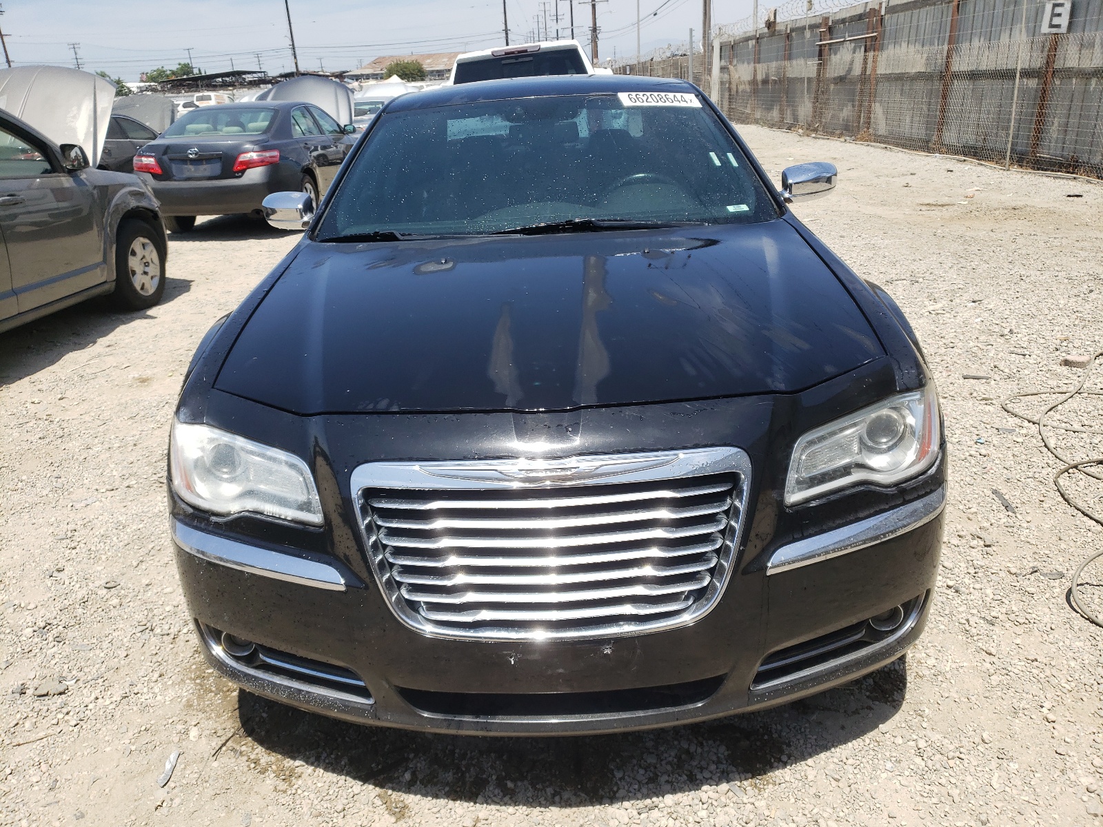 2012 Chrysler 300 Limited vin: 2C3CCACG7CH222851