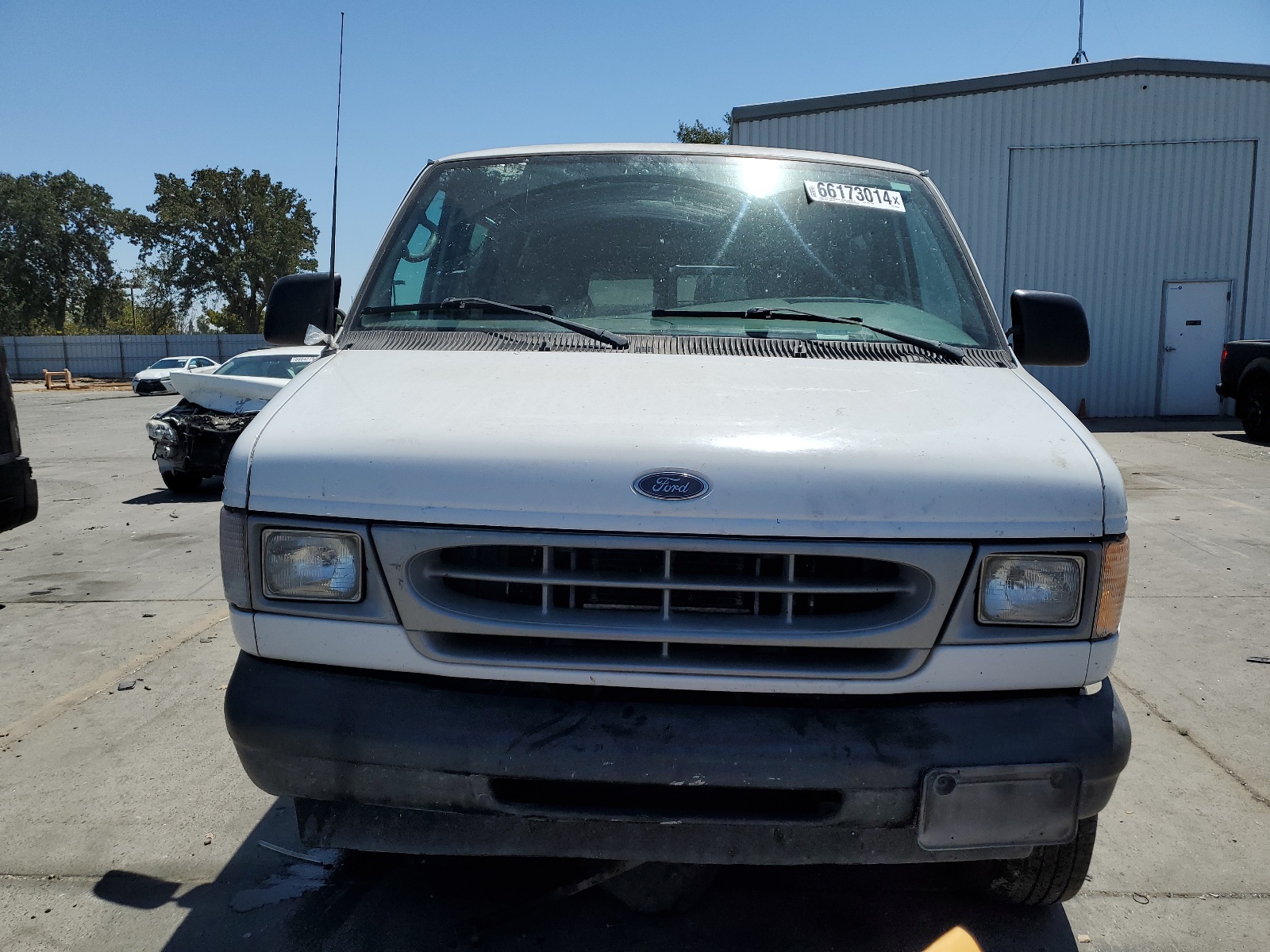 1FBSS31L71HB01802 2001 Ford Econoline E350 Super Duty Wagon