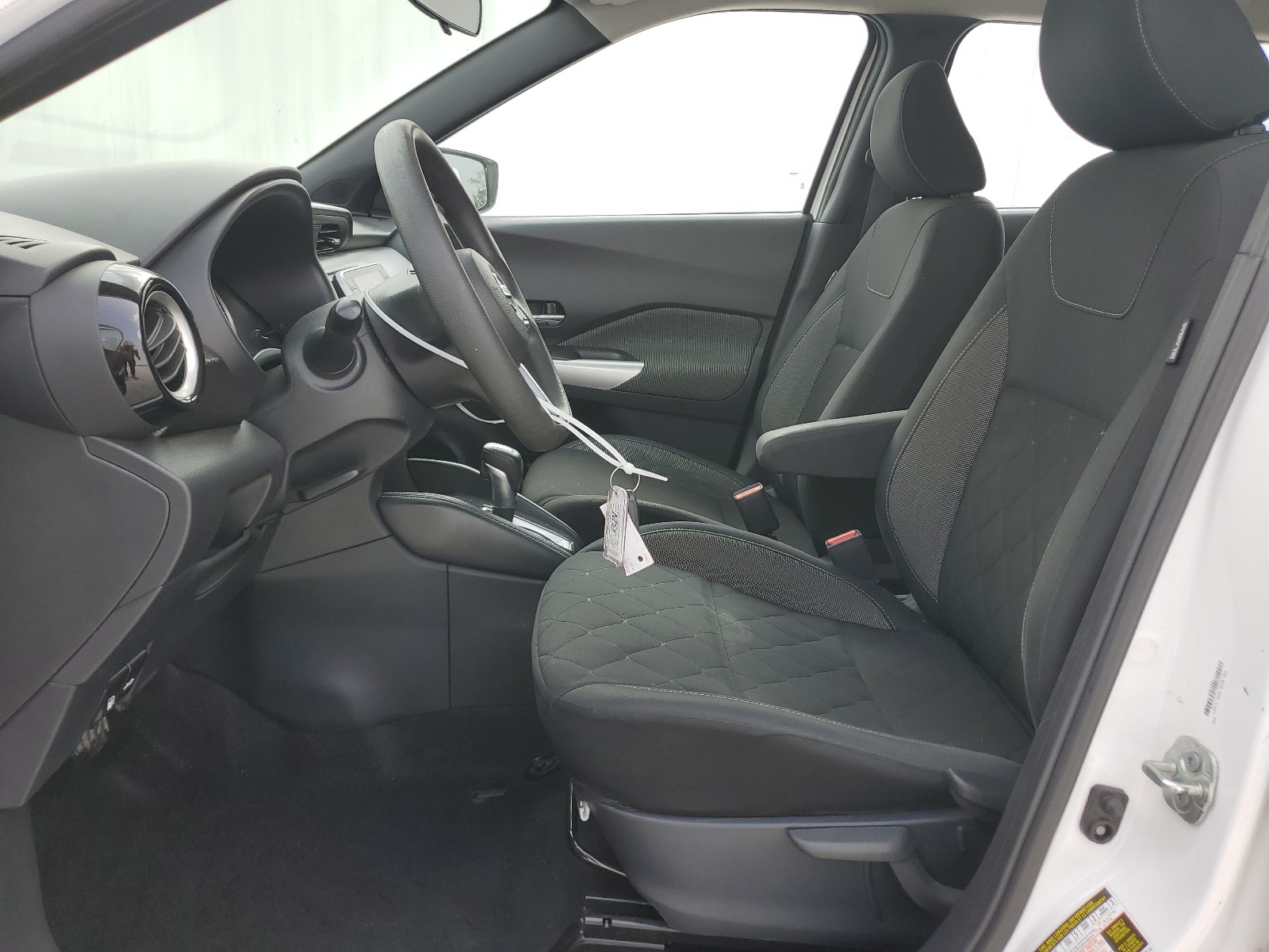 3N1CP5CV0LL526331 2020 Nissan Kicks Sv