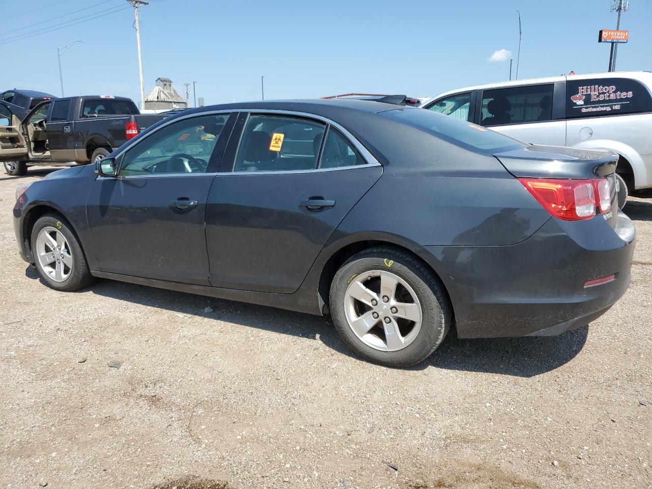2016 Chevrolet Malibu - Image 2