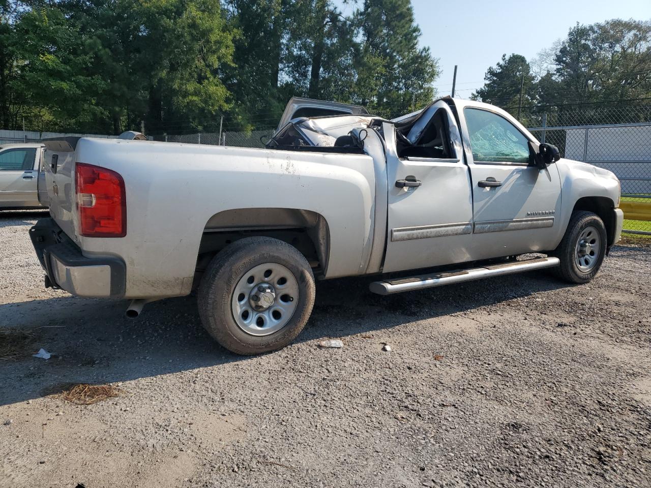 2011 Chevrolet Silverado C1500 Ls VIN: 3GCPCREA9BG359339 Lot: 66769564