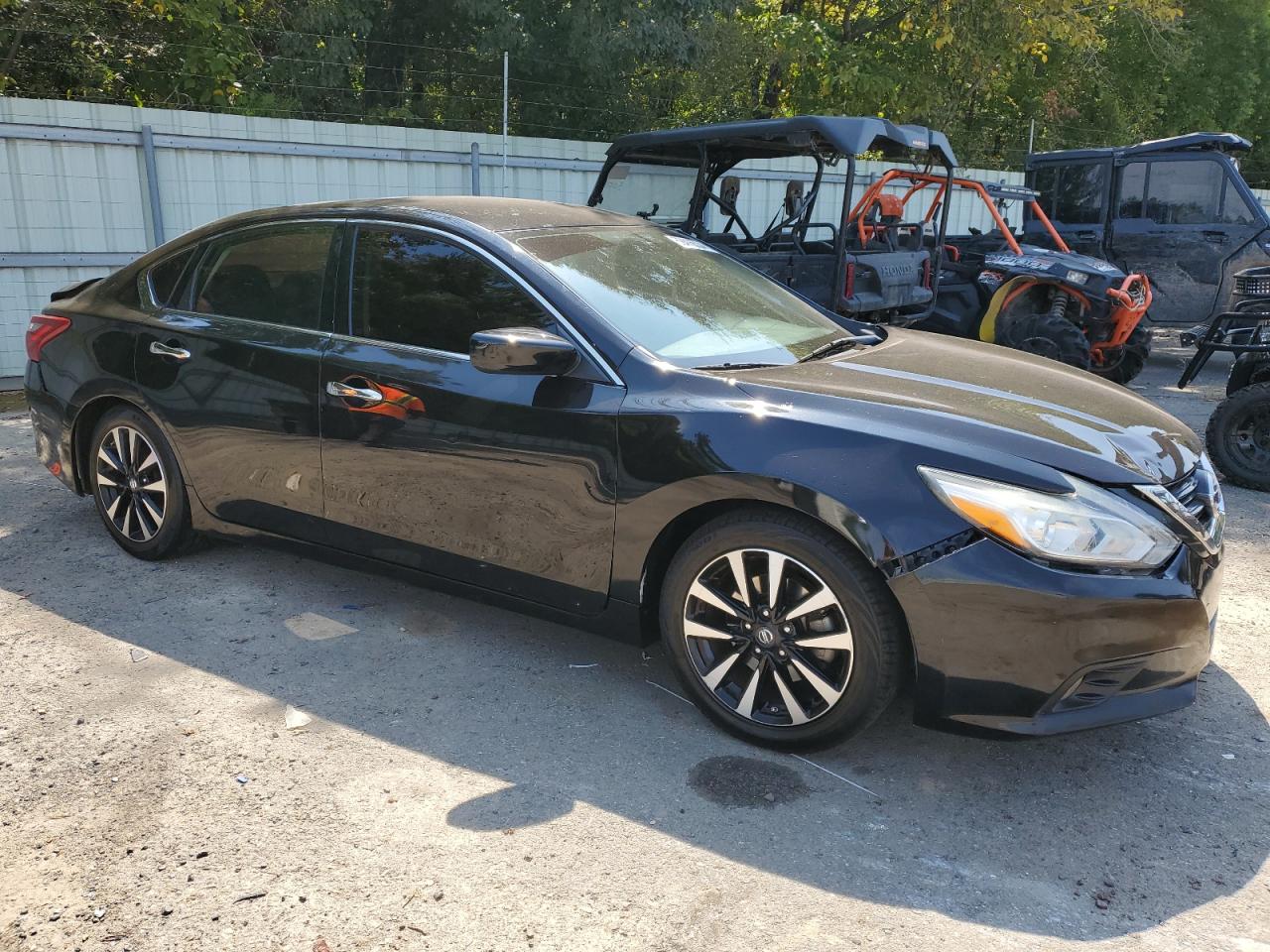 2018 Nissan Altima - Image 4
