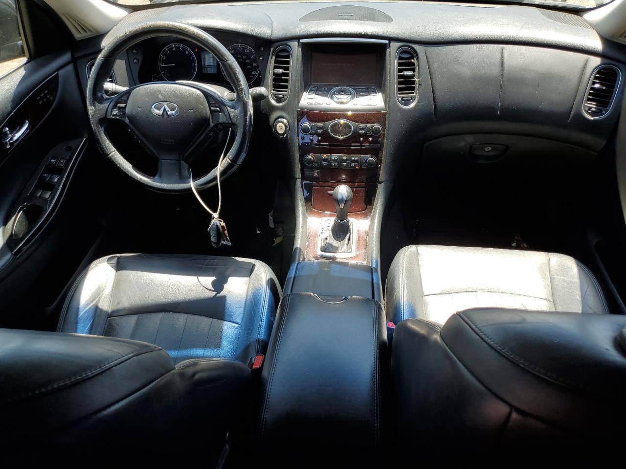 2017 Infiniti QX50 - Image 8
