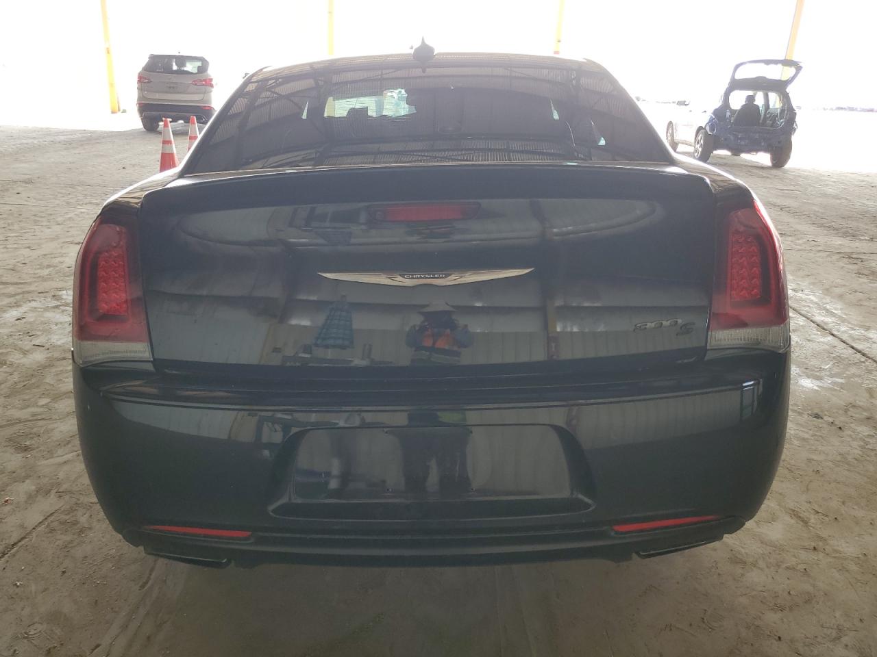 2C3CCABG6HH577695 2017 Chrysler 300 S