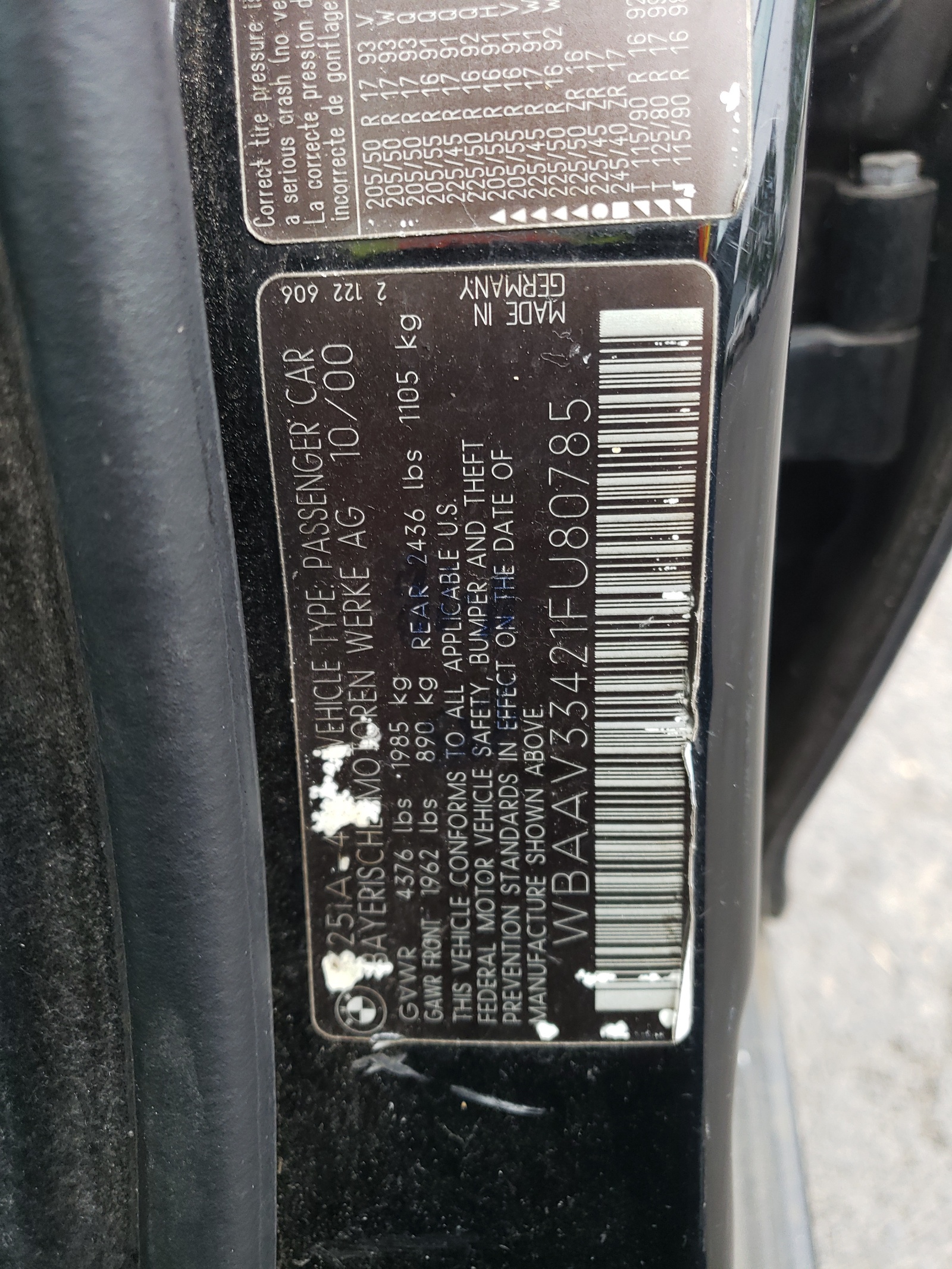 WBAAV33421FU80785 2001 BMW 325 I