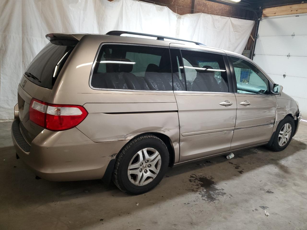 2007 Honda Odyssey - Image 3