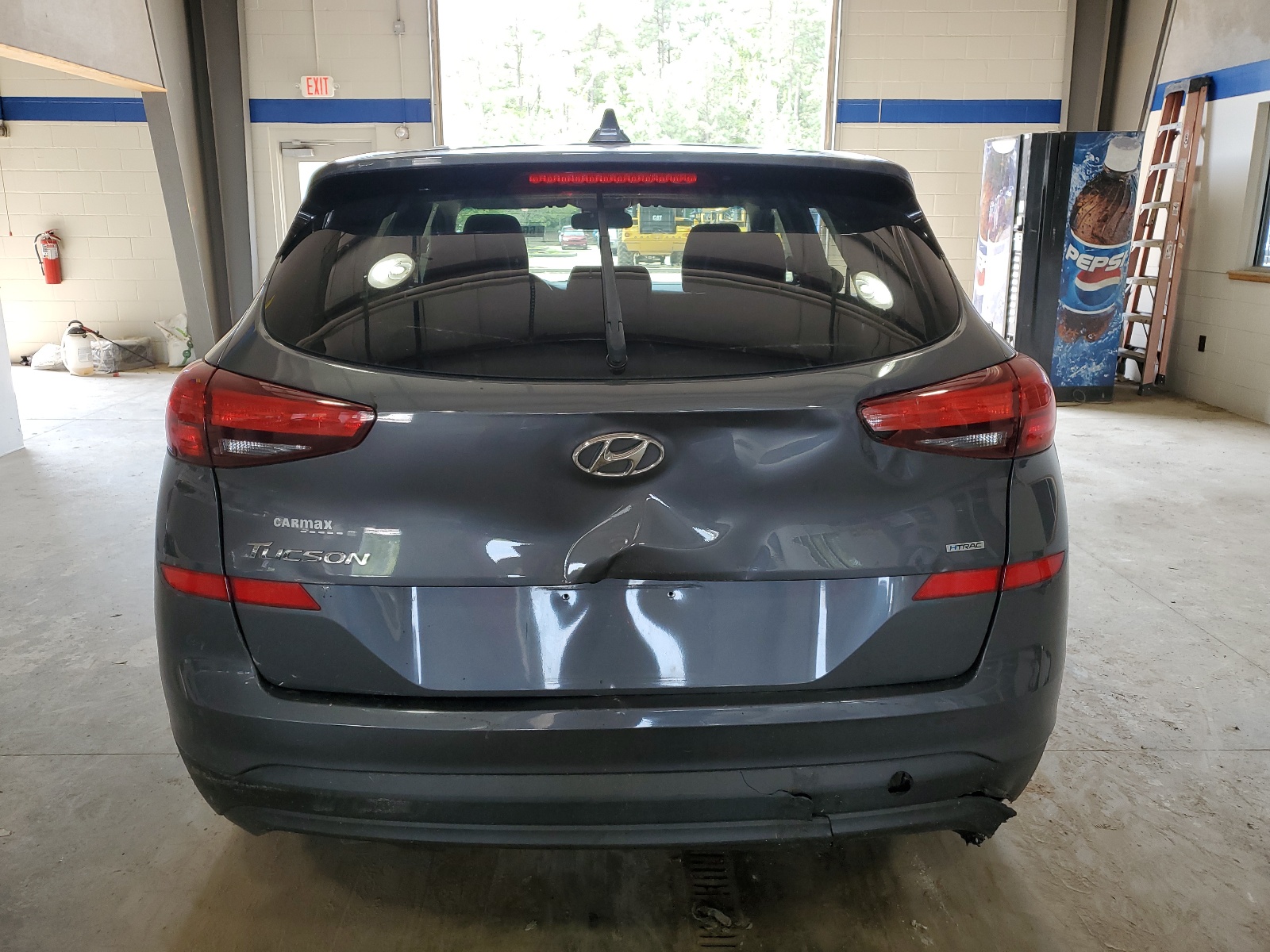 KM8J2CA46KU010184 2019 Hyundai Tucson Se