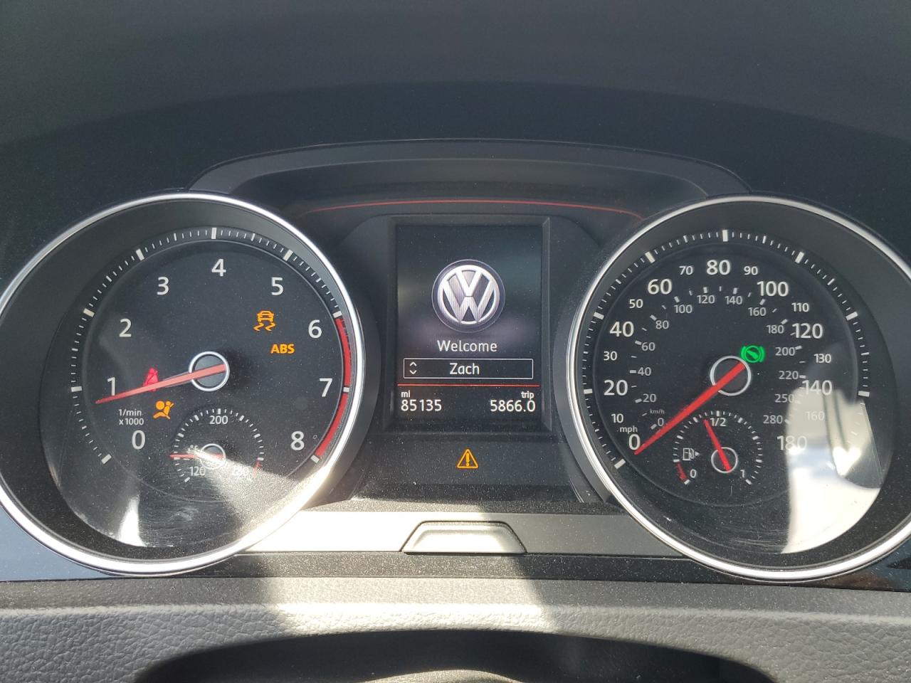 3VW447AU2JM295209 2018 Volkswagen Gti S/Se