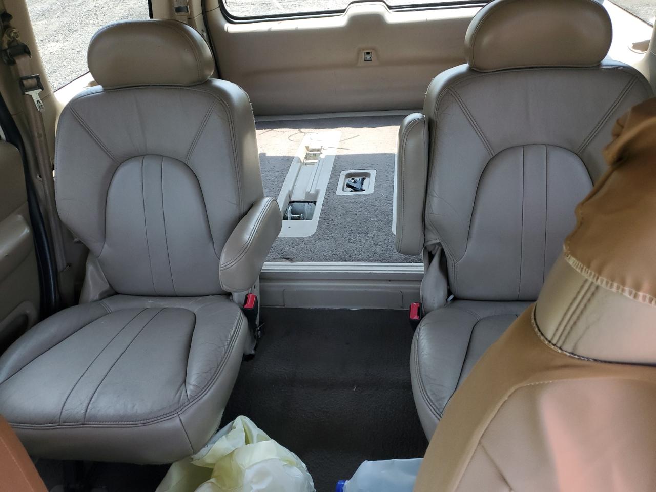 2000 Ford Expedition Eddie Bauer VIN: 1FMPU18LXYLB49870 Lot: 64799304