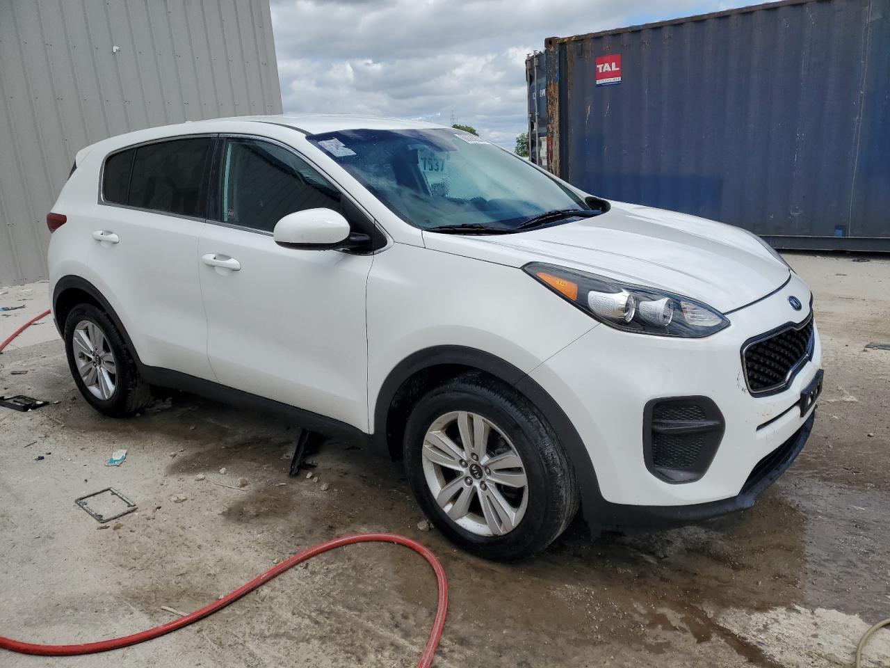 KNDPM3AC1H7049143 2017 Kia Sportage Lx