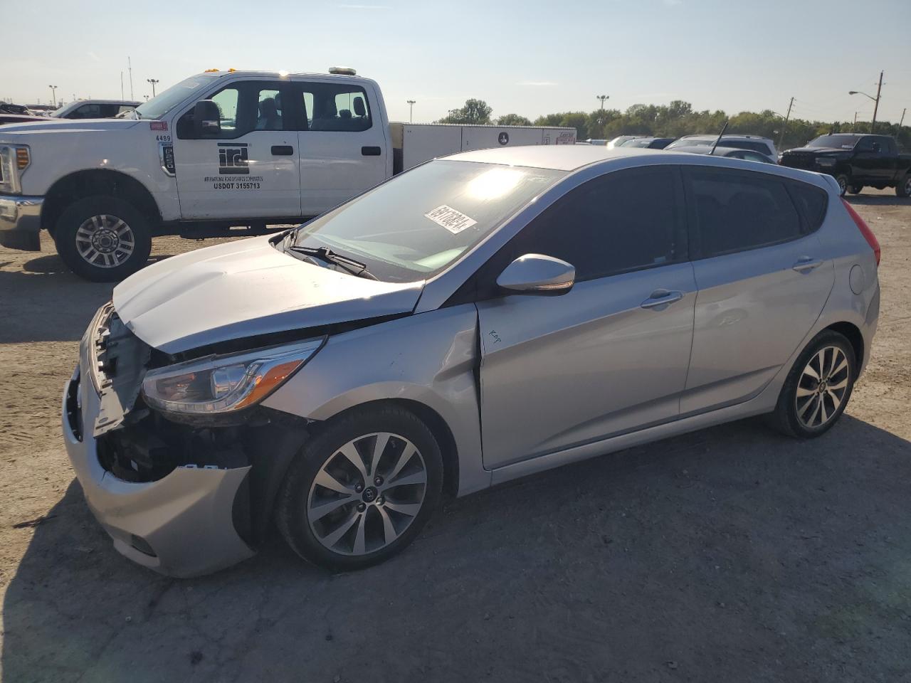 KMHCU5AE1GU237572 2016 HYUNDAI ACCENT - Image 1