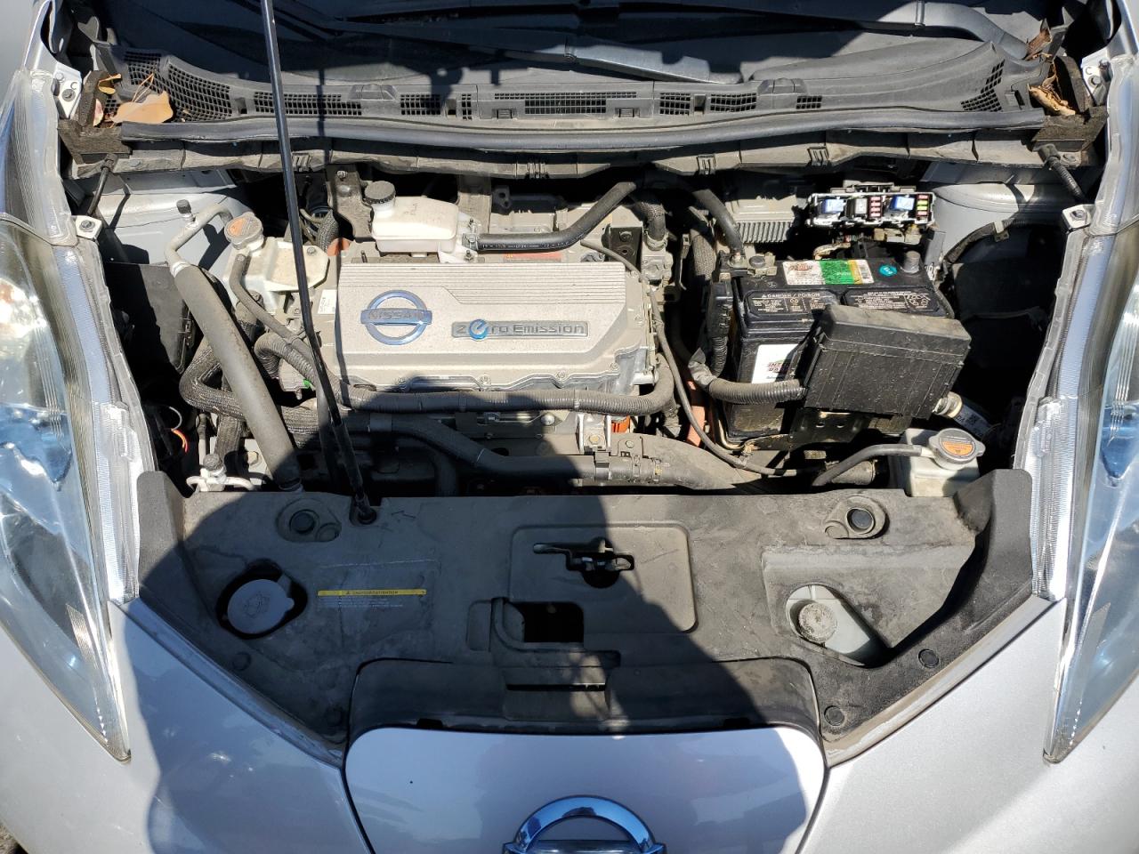 JN1AZ0CPXBT004869 2011 Nissan Leaf Sv