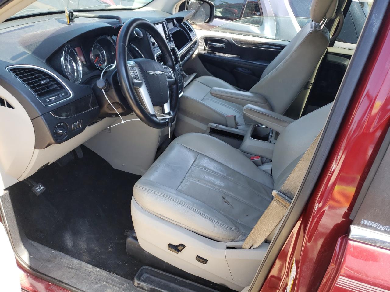 2013 Chrysler Town & Country Touring VIN: 2C4RC1BG2DR503765 Lot: 70324724